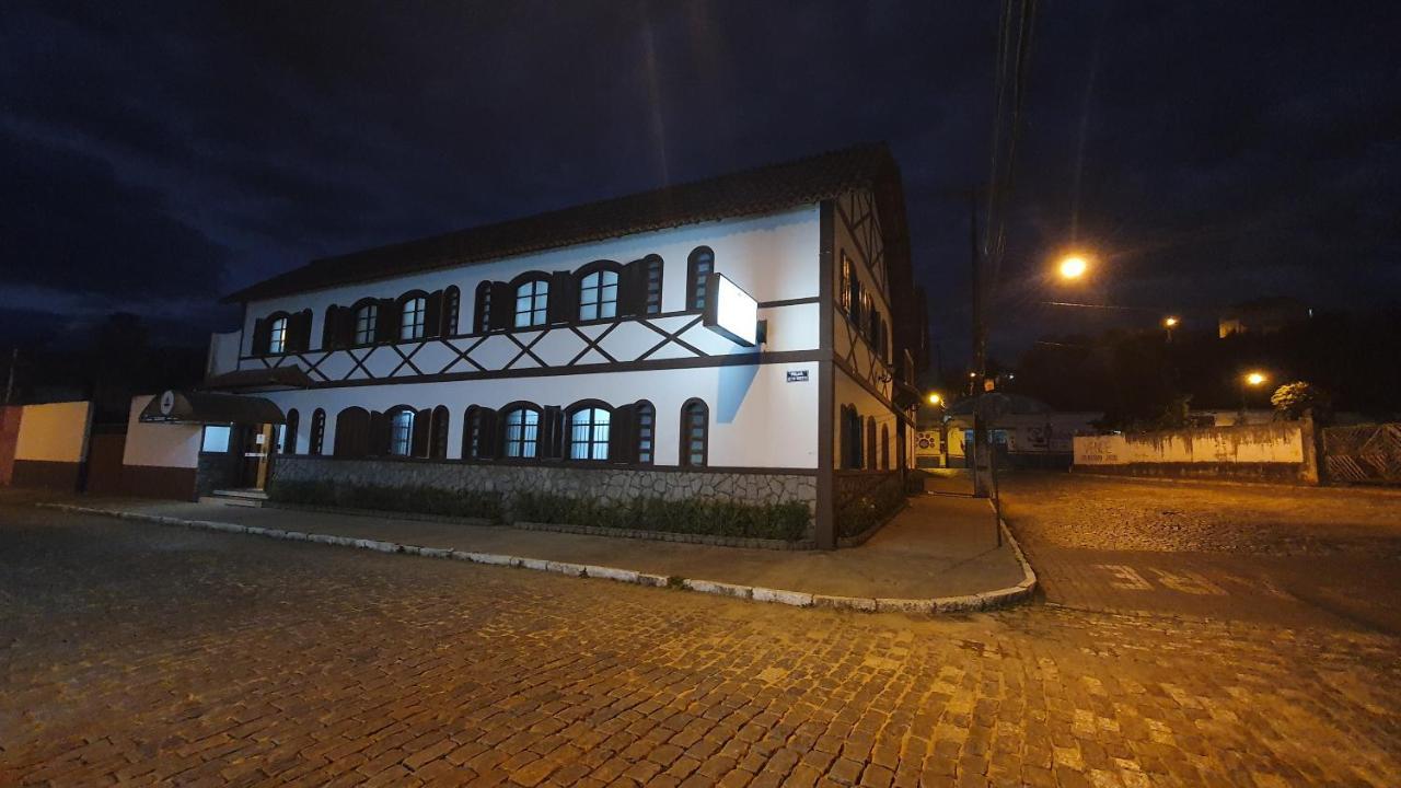 酒店 Casa Blanca Sao Lourenco (Minas Gerais)